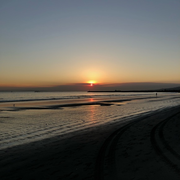 Meet your Seller/Buyer/Trader🖤 - Picture 4 of 4